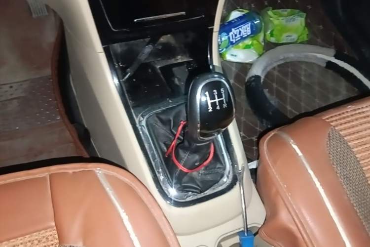Used Chery E3 2015 1.5L Manual ZhiShang Model Gear Lever