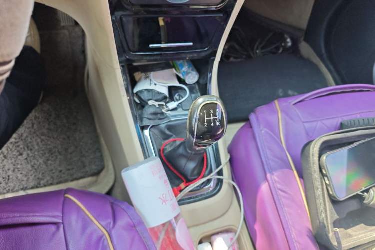 Used Chery E3 2015 1.5L Manual Fashion Model Gear Lever