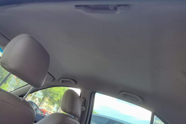 Used Chery E3 2015 1.5L Manual ZhiShang Model Headliner