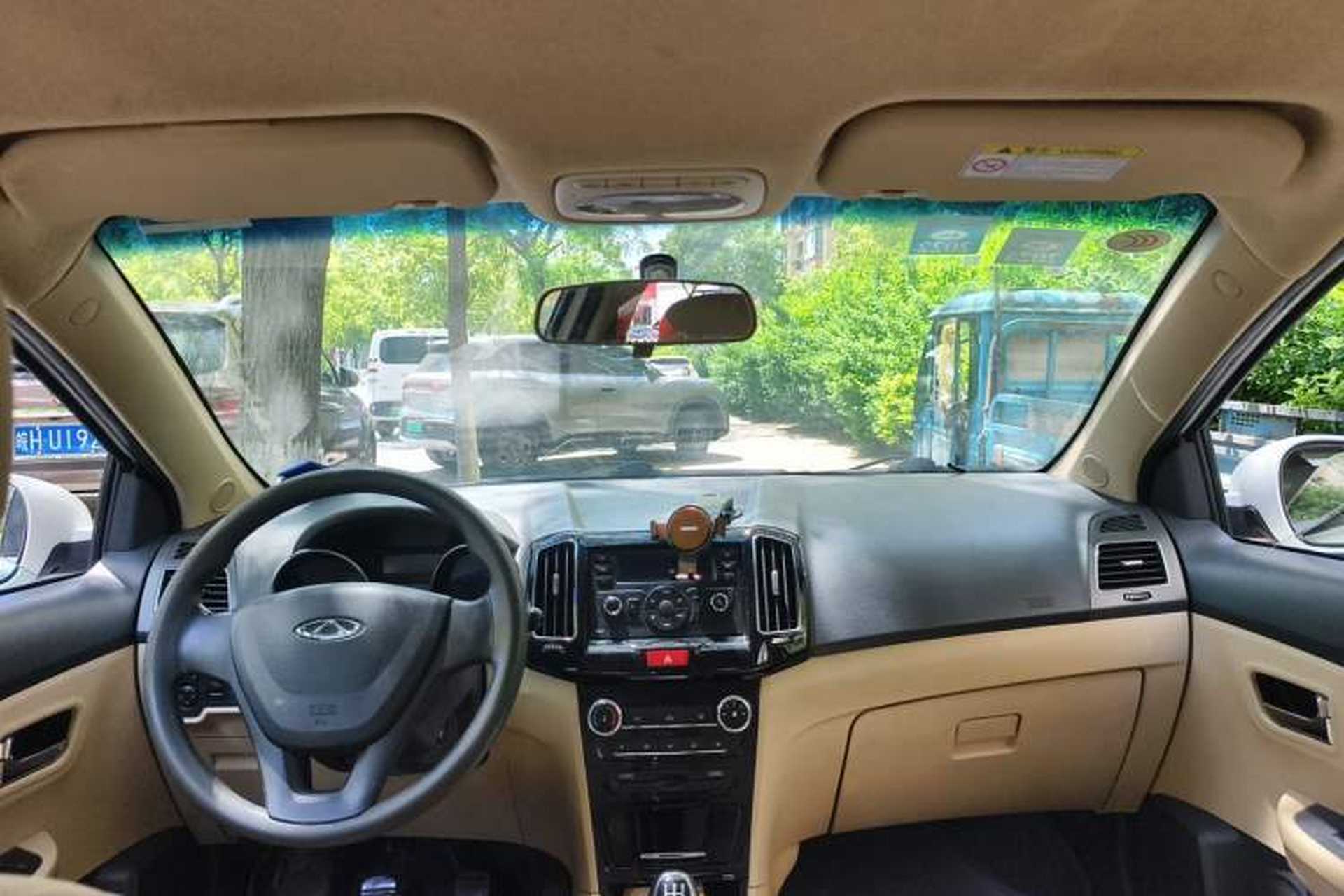 Used Chery E3 2015 1.5L Manual Fashion Model Headliner