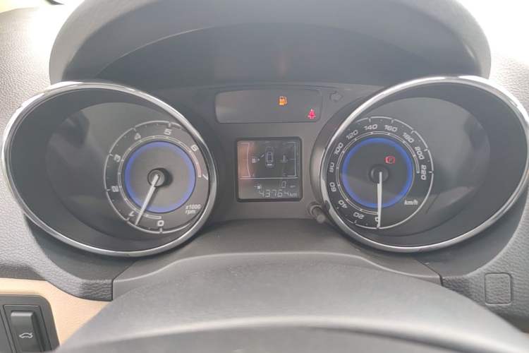 Used Chery E3 2015 1.5L Manual Fashion Model Instrument Cluster