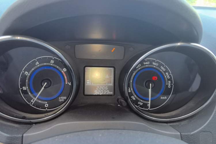 Used Chery E3 2015 1.5L Manual ZhiShang Model Instrument Cluster