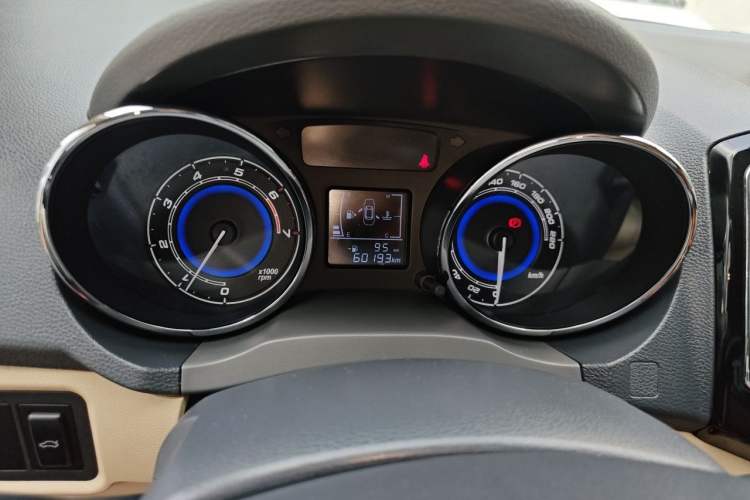 Used Chery E3 2015 1.5L Manual Fashion Model Instrument Cluster