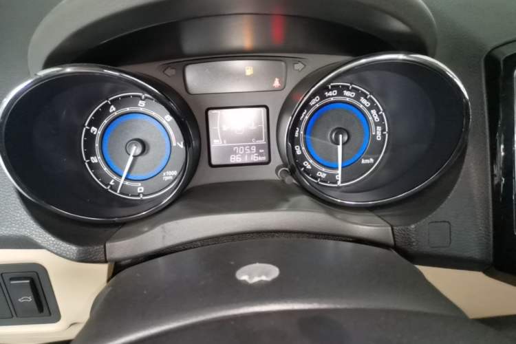 Used Chery E3 2015 1.5L Manual Fashion Model Instrument Cluster