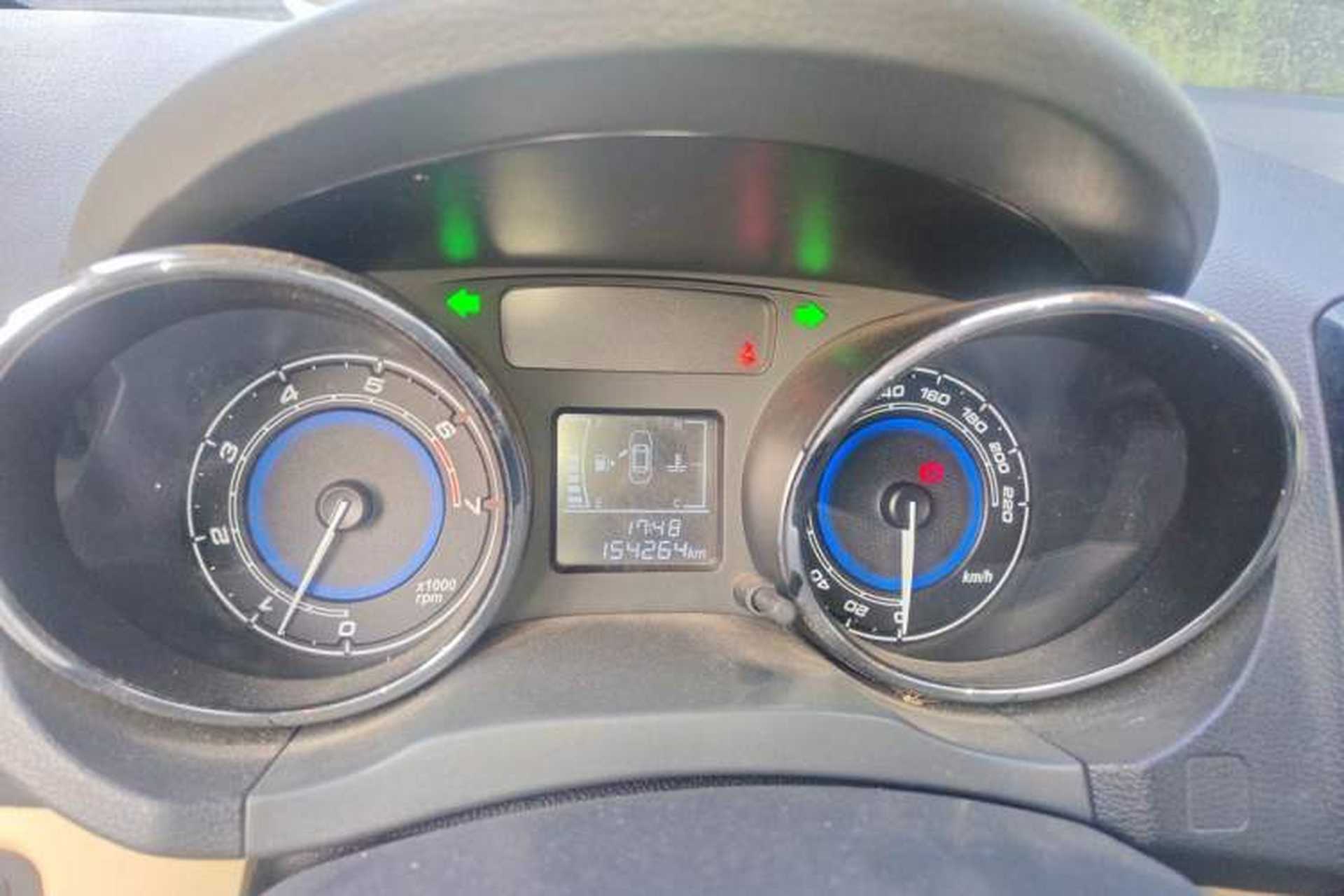 Used Chery E3 2015 1.5L Manual ZhiShang Model Instrument Cluster