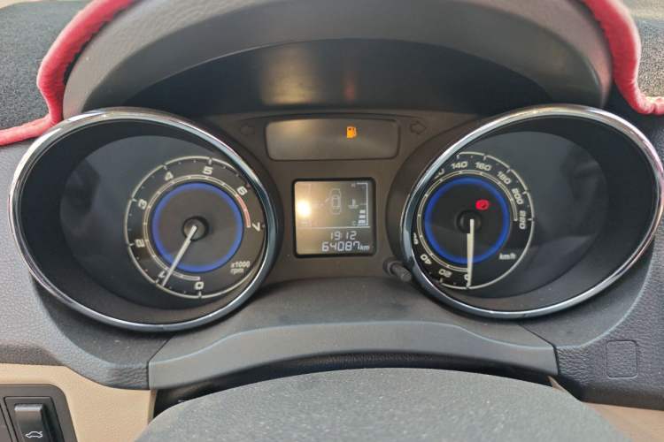 Used Chery E3 2015 1.5L Manual Fashion Model Instrument Cluster