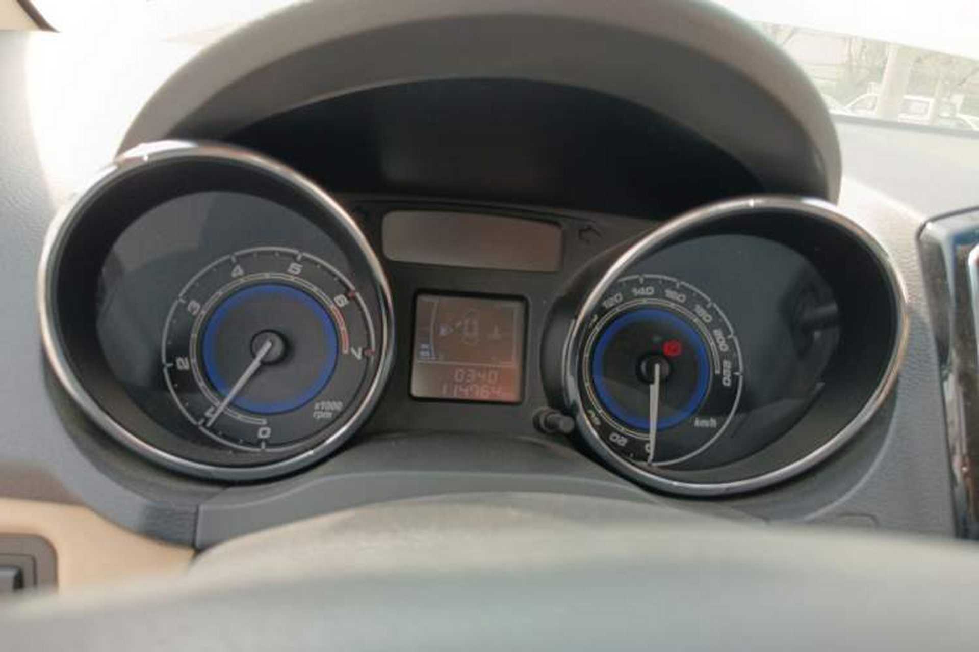 Used Chery E3 2015 1.5L Manual Fashion Model Instrument Cluster
