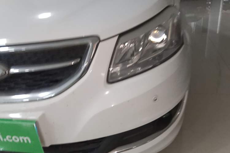 Used Chery E3 2015 1.5L Manual ZhiShang Model Left Front Headlight