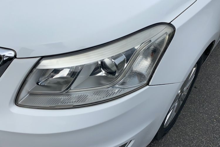 Used Chery E3 2015 1.5L Manual Fashion Model Left Front Headlight