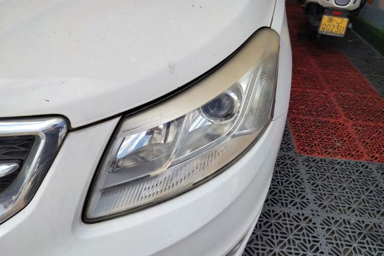 Used Chery E3 2015 1.5L Manual Fashion Model Left Front Headlight