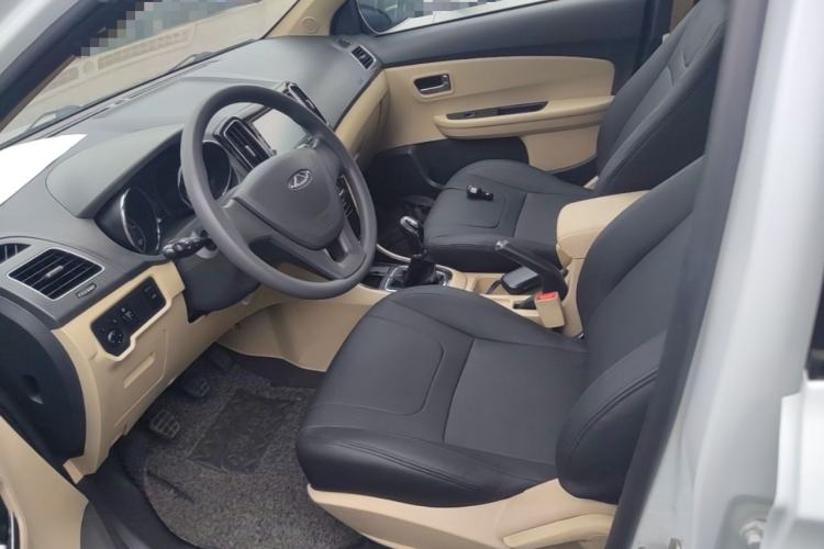 Used Chery E3 2015 1.5L Manual Fashion Model Left Front Seat