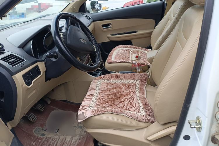 Used Chery E3 2015 1.5L Manual ZhiShang Model Left Front Seat