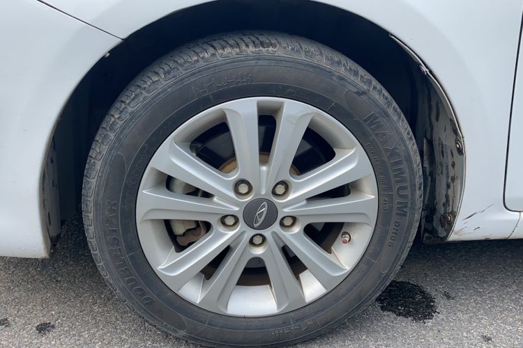 Used Chery E3 2015 1.5L Manual Fashion Model Left Front Wheel Hub