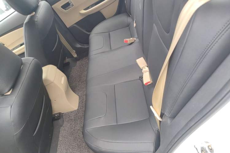 Used Chery E3 2015 1.5L Manual Fashion Model Left Rear Seat