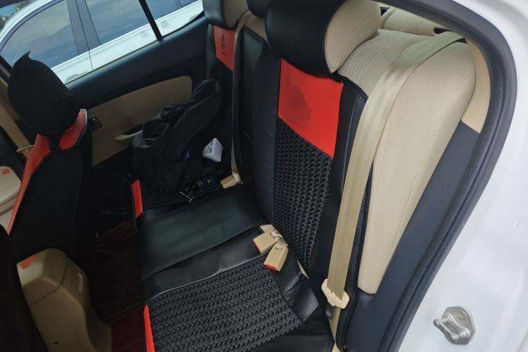 Used Chery E3 2015 1.5L Manual Fashion Model Left Rear Seat