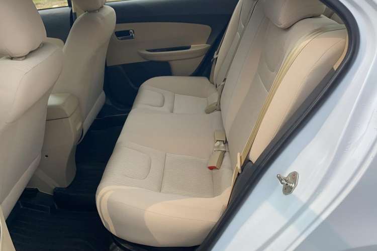 Used Chery E3 2015 1.5L Manual Fashion Model Left Rear Seat