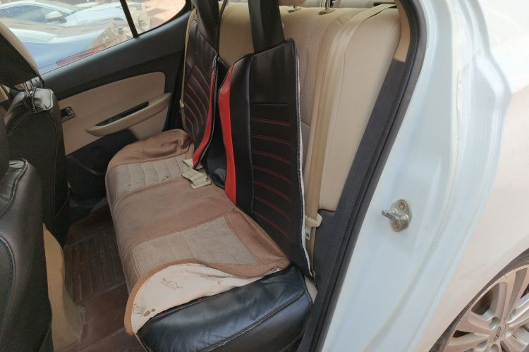 Used Chery E3 2015 1.5L Manual Fashion Model Left Rear Seat