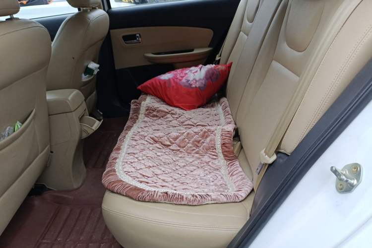 Used Chery E3 2015 1.5L Manual ZhiShang Model Left Rear Seat