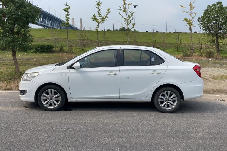 Used Chery E3 2015 1.5L Manual Fashion Model Left Side