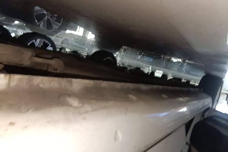 Used Chery E3 2015 1.5L Manual ZhiShang Model Left Side Sill