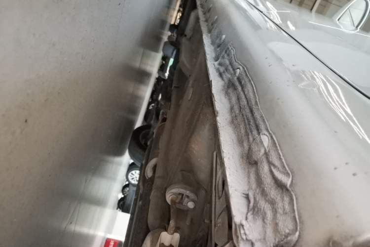 Used Chery E3 2015 1.5L Manual Fashion Model Left Side Sill