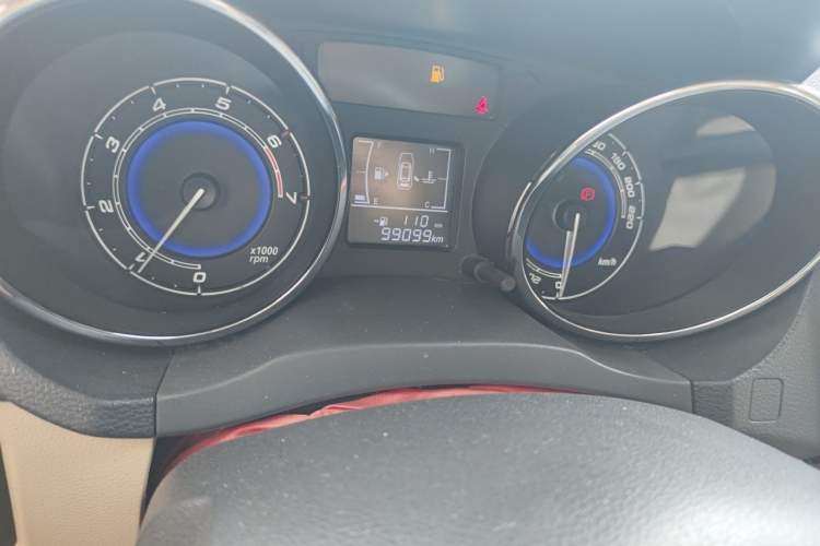 Used Chery E3 2015 1.5L Manual ZhiShang Model Odometer Close Up