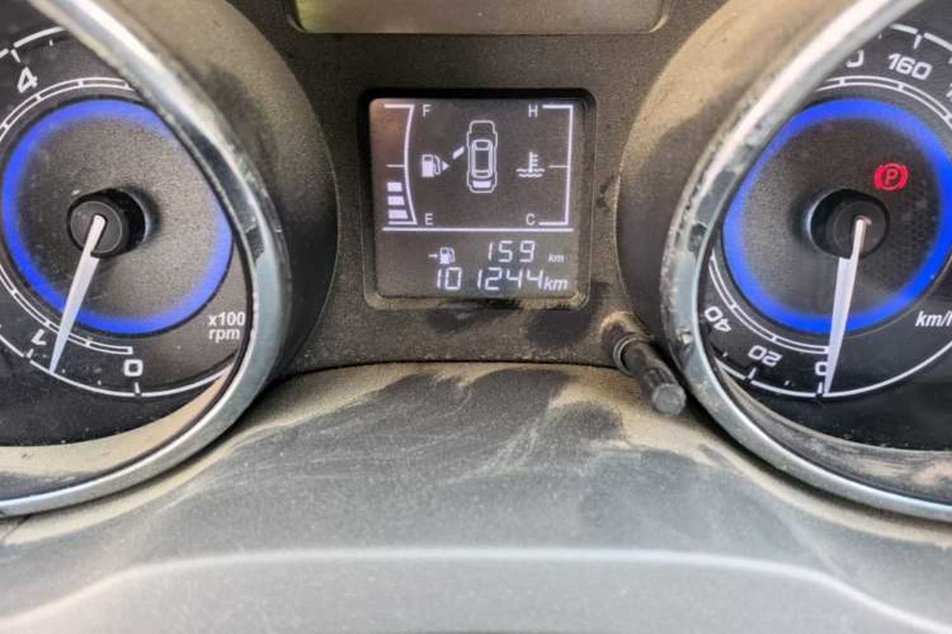Used Chery E3 2015 1.5L Manual ZhiShang Model Odometer Close Up
