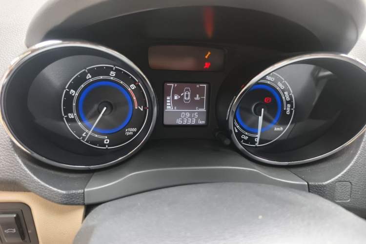 Used Chery E3 2015 1.5L Manual ZhiShang Model Odometer Close Up