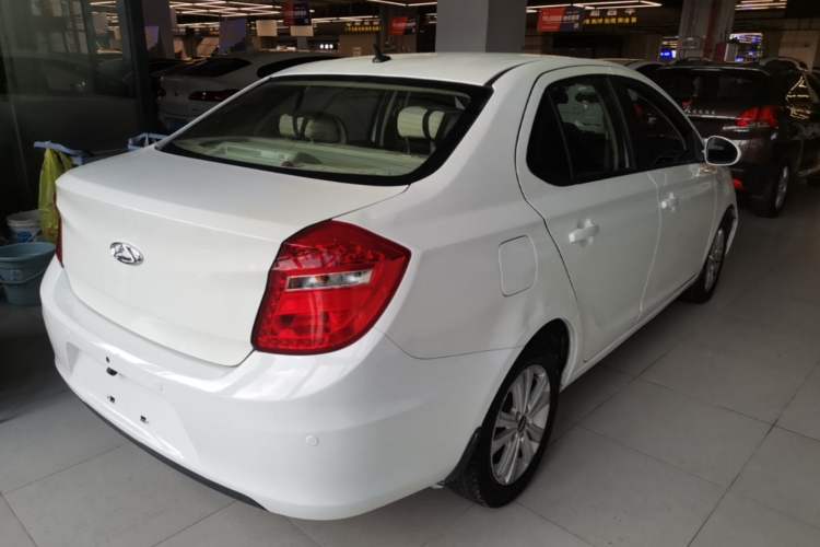 Used Chery E3 2015 1.5L Manual Fashion Model Rear Right 45 Deg