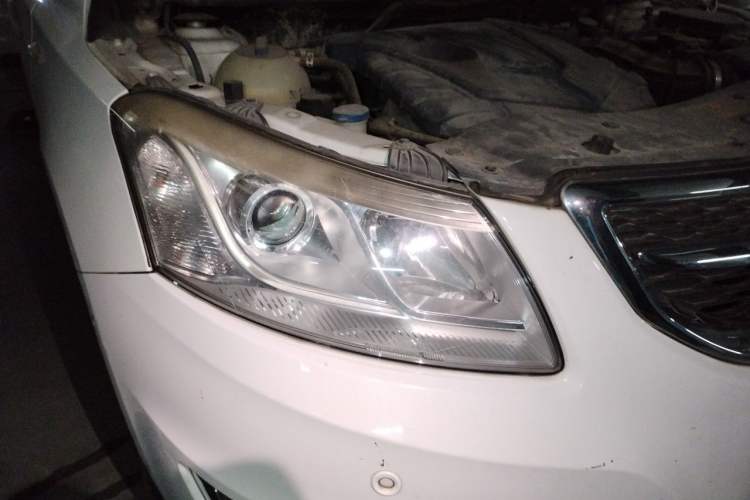 Used Chery E3 2015 1.5L Manual ZhiShang Model Right Front Headlight