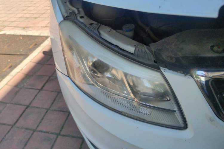 Used Chery E3 2015 1.5L Manual ZhiShang Model Right Front Headlight