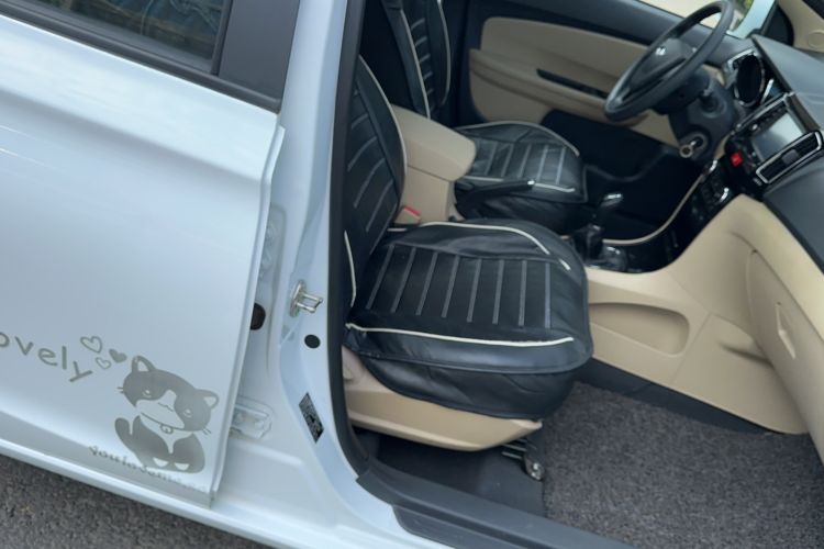 Used Chery E3 2015 1.5L Manual Fashion Model Right Front Seat