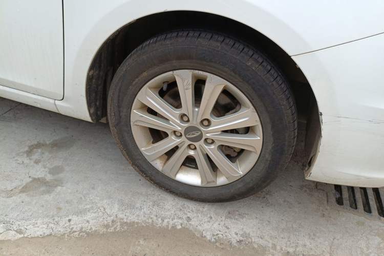 Used Chery E3 2015 1.5L Manual ZhiShang Model Right Front Wheel Hub