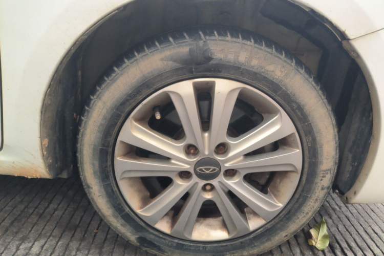 Used Chery E3 2015 1.5L Manual Fashion Model Right Front Wheel Hub