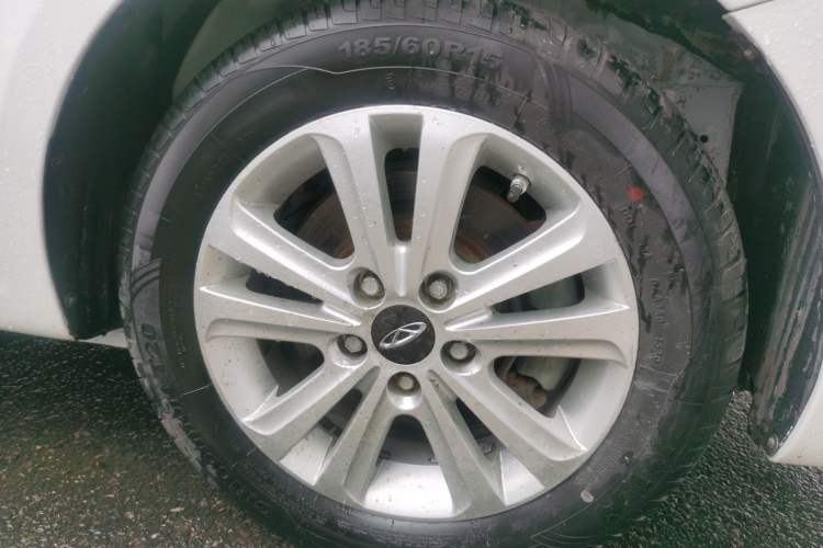 Used Chery E3 2015 1.5L Manual Sishang Edition Right Front Wheel Hub