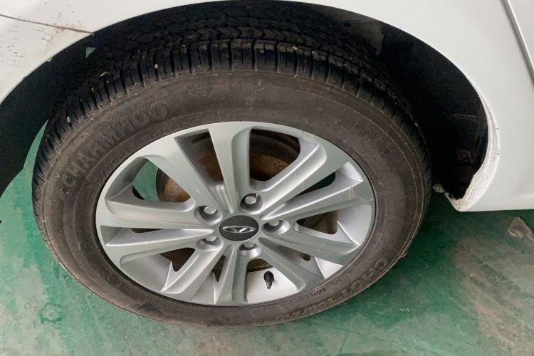Used Chery E3 2015 1.5L Manual ZhiShang Model Right Rear Wheel Hub