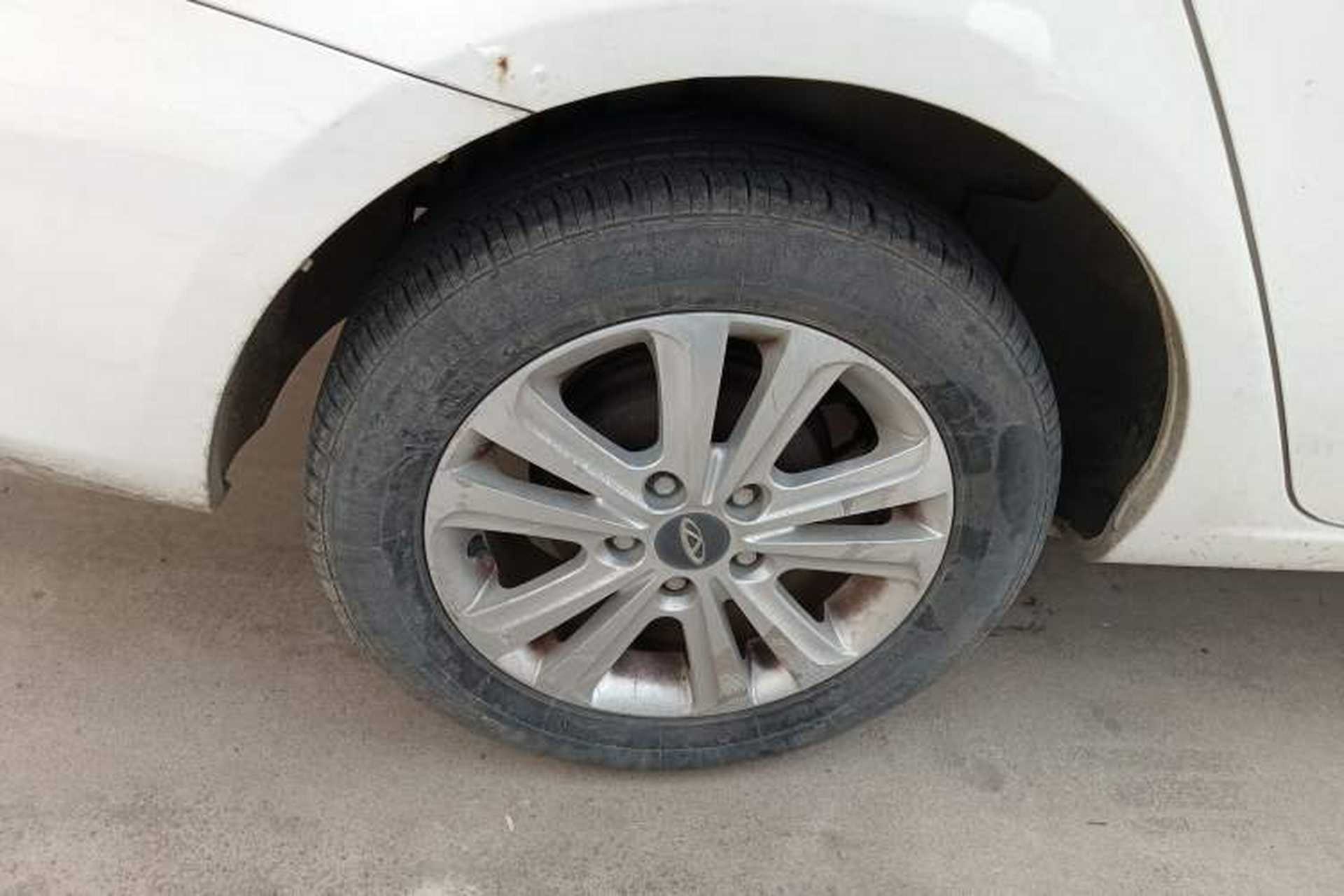 Used Chery E3 2015 1.5L Manual Fashion Model Right Rear Wheel Hub