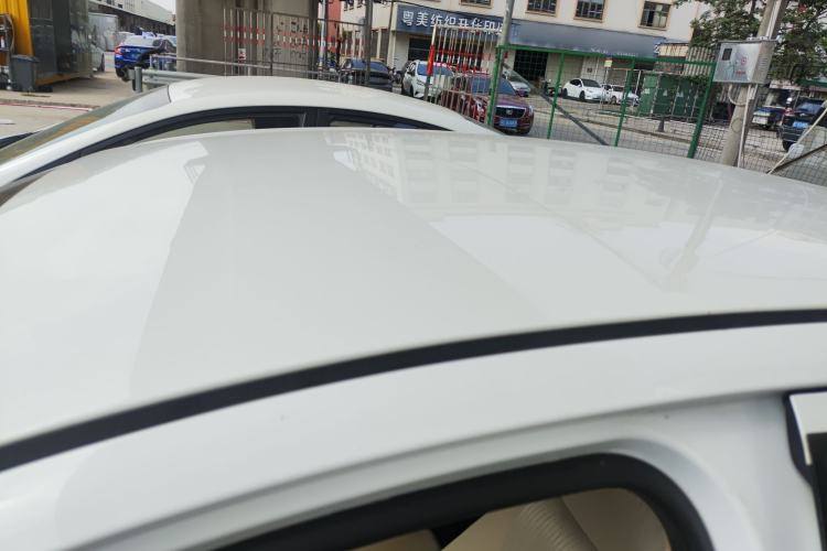 Used Chery E3 2015 1.5L Manual Fashion Model Roof