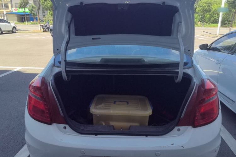 Used Chery E3 2015 1.5L Manual ZhiShang Model Trunk