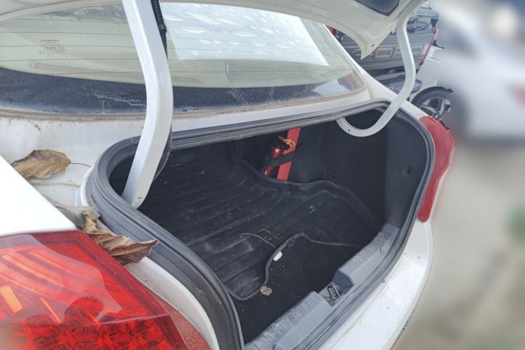 Used Chery E3 2015 1.5L Manual ZhiShang Model Trunk