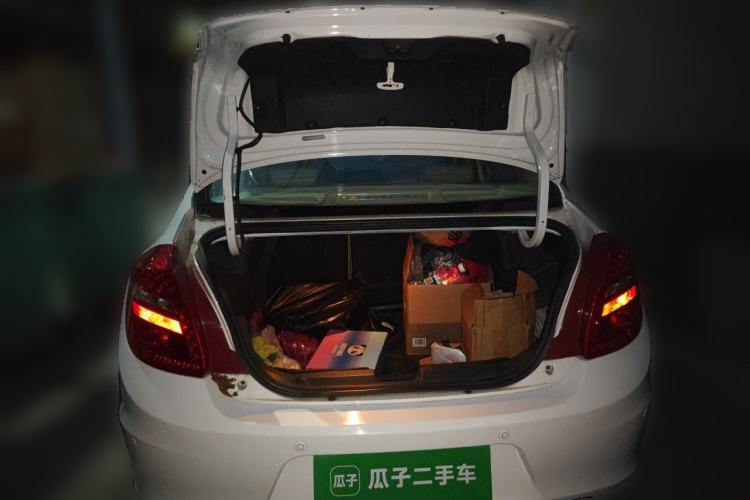Used Chery E3 2015 1.5L Manual ZhiShang Model Trunk
