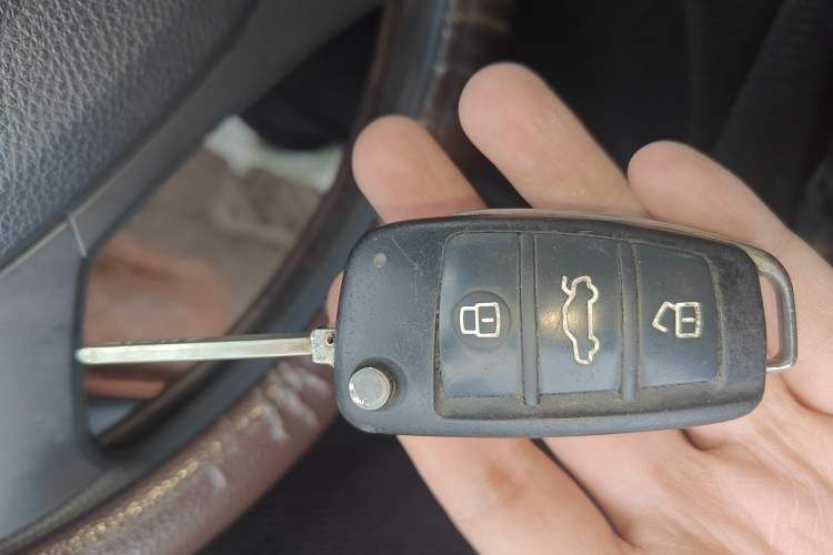 Used Chery E3 2015 1.5L Manual Fashion Model Vehicle Key