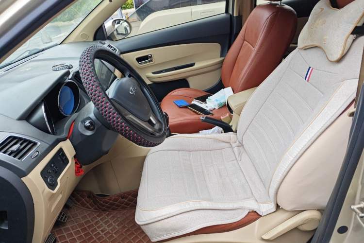 Used Chery E3 2015 1.5L Manual Fashion Model Left Front Seat