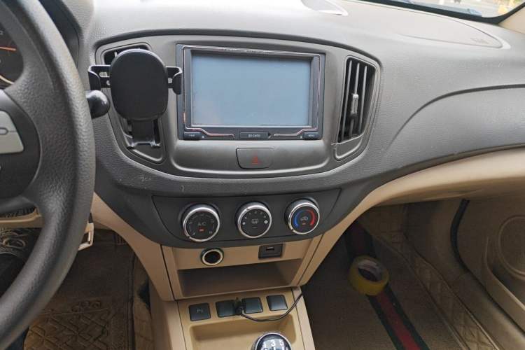 Used Chery E5 2011 1.5L Manual Zhiyue Version Audio And AC Panel