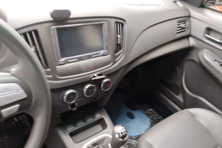 Used Chery E5 2011 1.5L Manual Zhiyue Version Audio And AC Panel