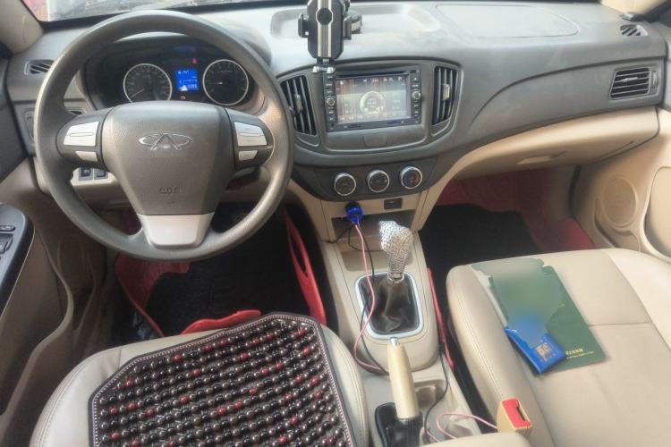 Used Chery E5 2011 1.5L Manual Zhiyue Version Center Console