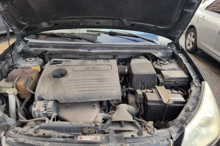 Used Chery E5 2011 1.5L Manual Enjoyment Model Engine Bay