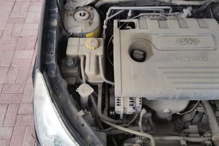 Used Chery E5 2011 1.5L Manual Enjoyment Model Engine Bay Right