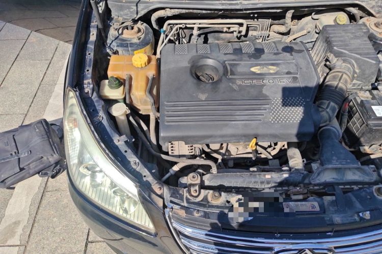 Used Chery E5 2011 1.8L CVT Enjoyment Model Engine Bay Right