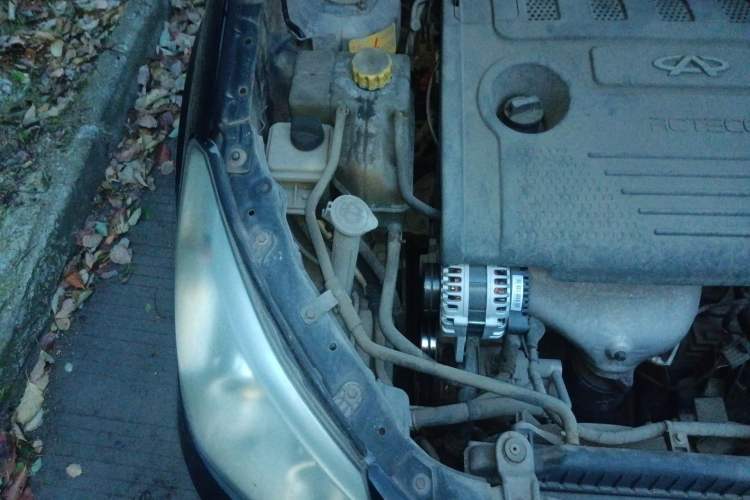 Used Chery E5 2011 1.5L Manual Enjoyment Model Engine Bay Right